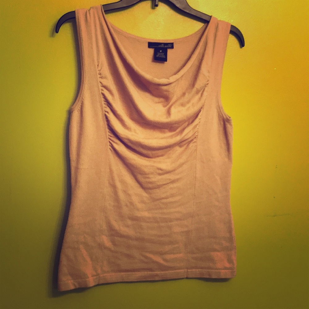 Willi Smith fitted, scoop neck sleeveless sweater